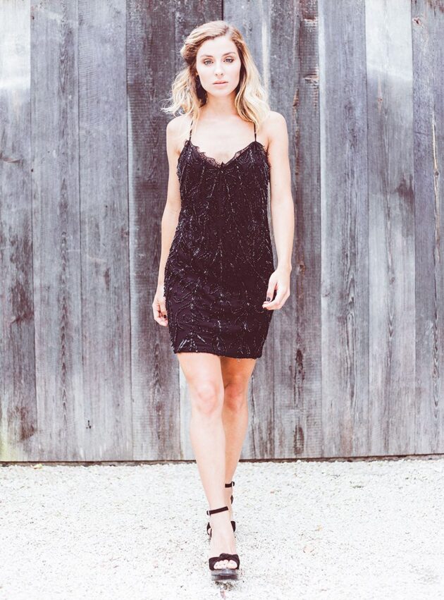 Vestido Dakota Negro talle M - Toia de Kiev - Alquiler de vestidos de fiesta