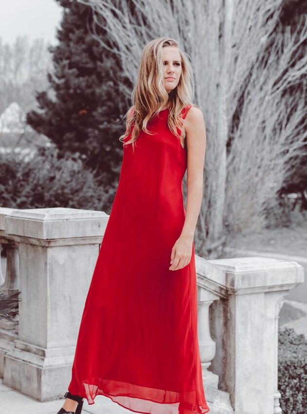 Vestido Winnona Bordo talle S - Toia de Kiev - Alquiler de vestidos de fiesta