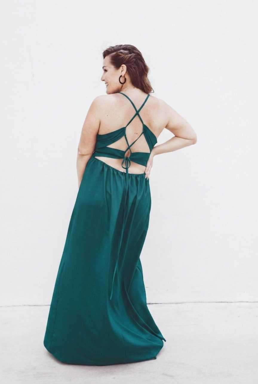 Vestido Ruby Green 2 Verde talle 2XL - Toia de Kiev - Alquiler de vestidos de fiesta