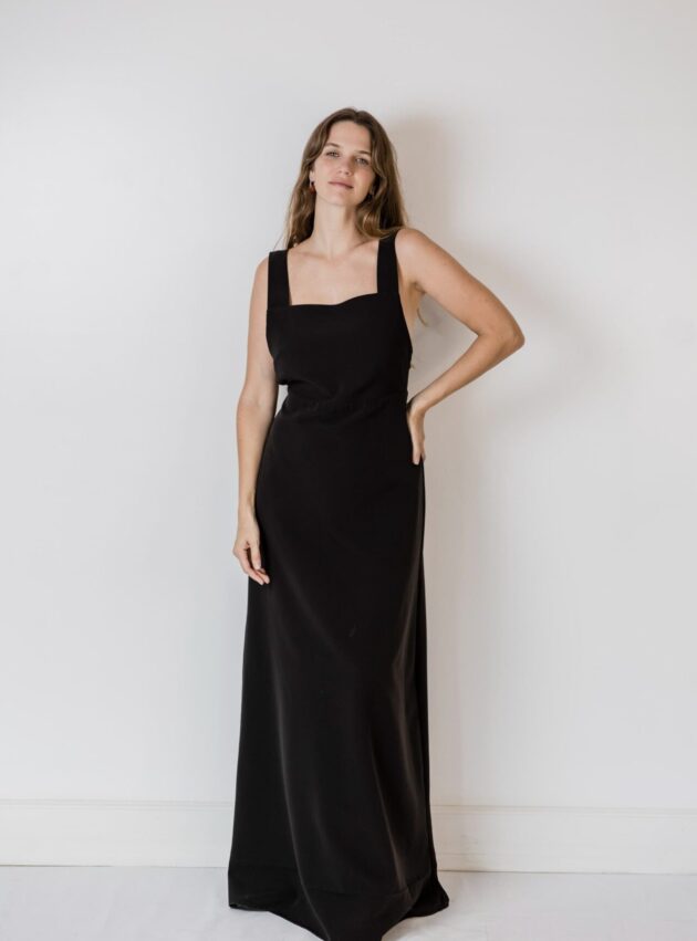 Vestido Pilgrim Negro talle S - Toia de Kiev - Alquiler de vestidos de fiesta