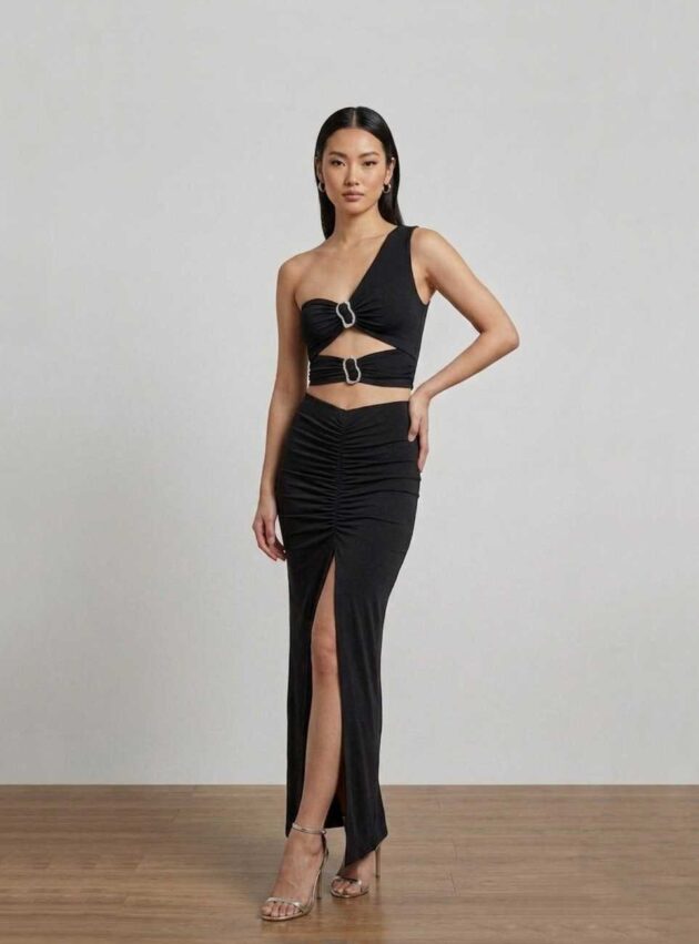 Top Mousse Black Marrón talle S - Toia de Kiev - Alquiler de vestidos de fiesta