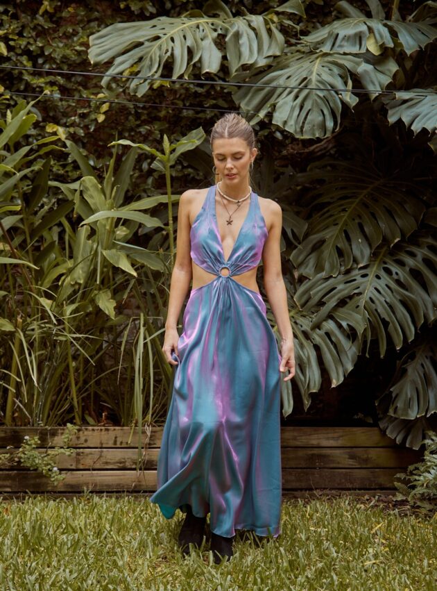 Vestido Cham Celeste, Violeta talle M - Toia de Kiev - Alquiler de vestidos de fiesta