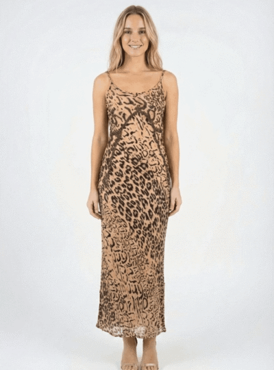 Alquiler de vestido largo animal print de leopardo estilo slip dress. Vestido de fiesta con breteles finos y caída fluida - Toia de Kiev