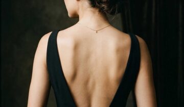 Espalda descubierta: la tendencia que no se va y sigue reinventándose