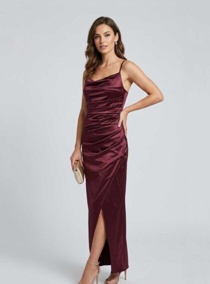 Vestido Morita Bordo talle M - Toia de Kiev - Alquiler de vestidos de fiesta