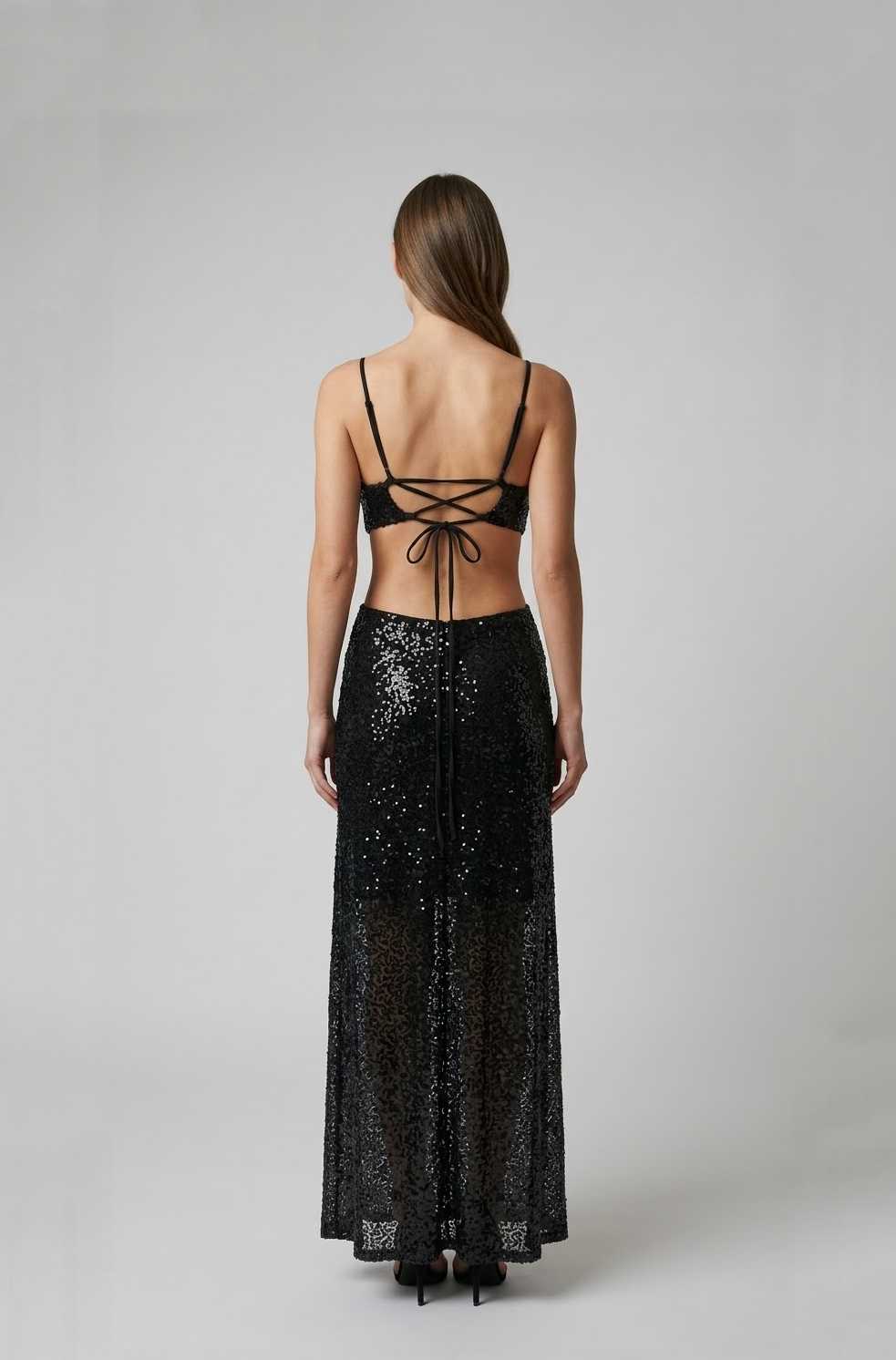 Vestido Ember Negro talle M - Toia de Kiev - Alquiler de vestidos de fiesta