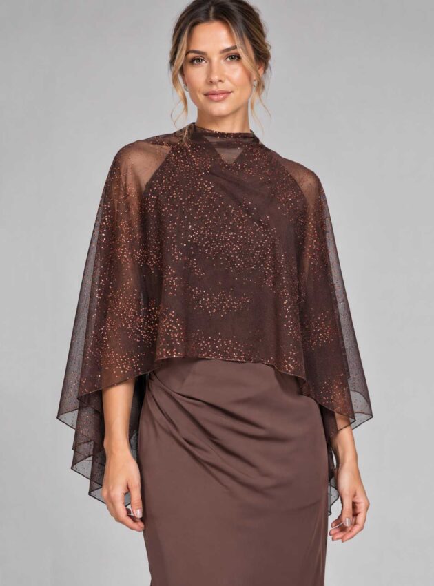Saco Capa Nova Brown Marrón talle M - Toia de Kiev - Alquiler de vestidos de fiesta
