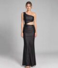 Vestido Wanda Negro talle M - Toia de Kiev - Alquiler de vestidos de fiesta